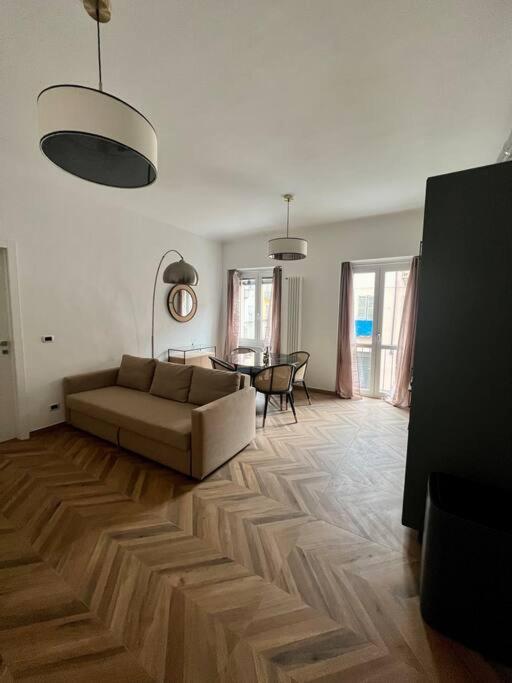 Casa Sassari - Vicino Porta Susa F.S. Turín Exterior foto